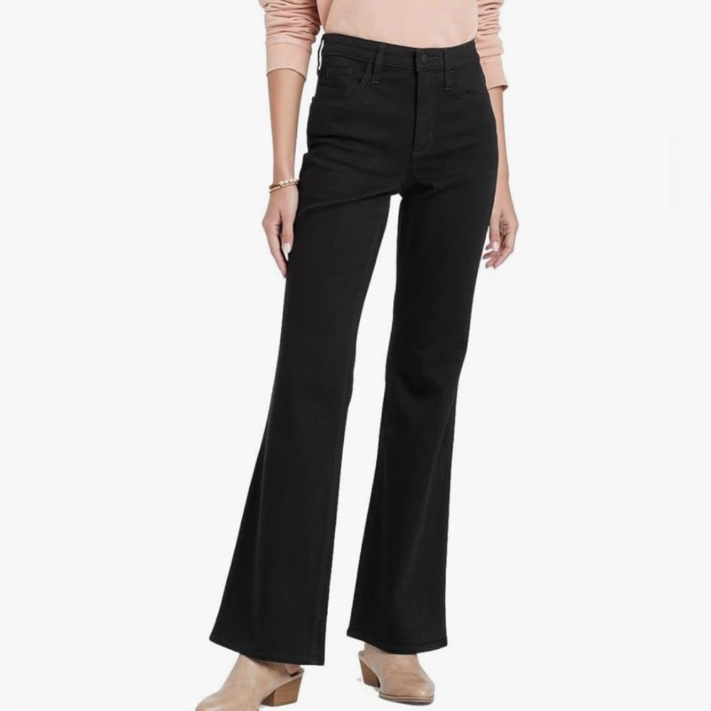 Universal Thread Women’s High Rise Flare in Black Size 14